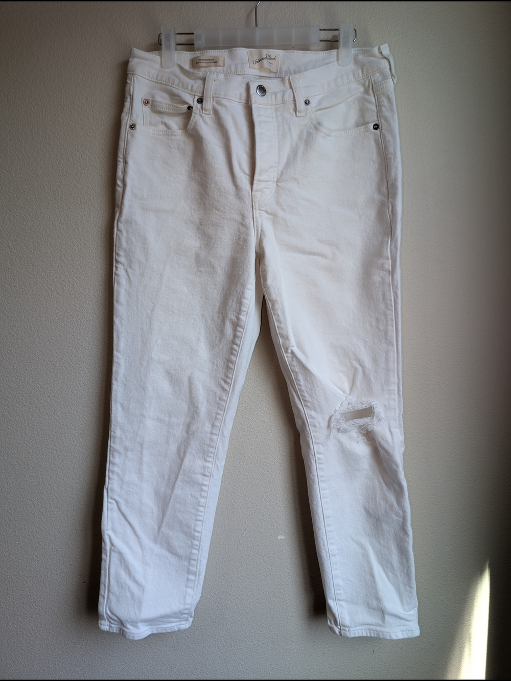 Universal Thread 80s High-Rise Cropped Jeans in white Women's Size 12